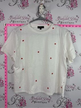 Studio M Canada leaf maple White Tee with Tiny Red Embroidered Flowers